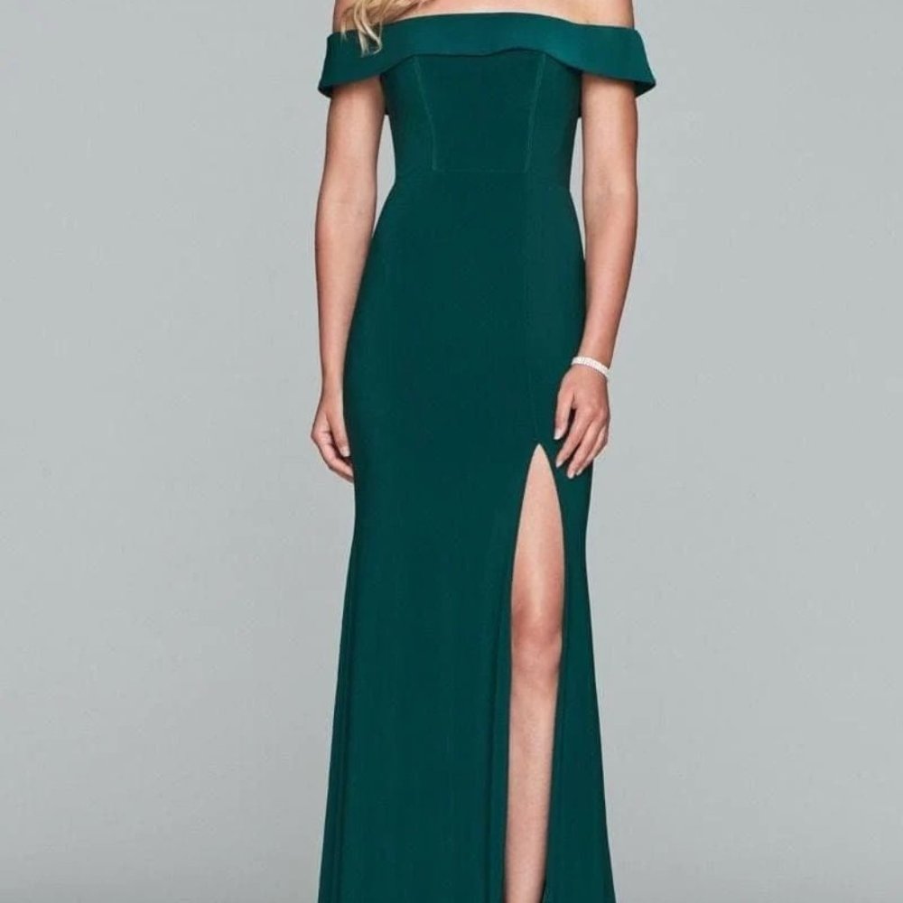 Faviana Off-The-Shoulder Evergreen Jersey Dress
